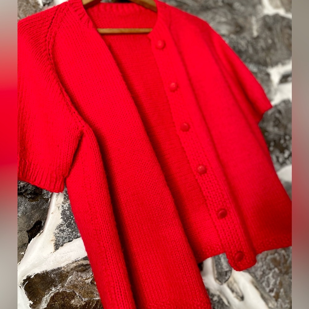 SOLD—-VINTAGE hand knit sweater